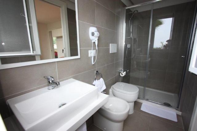 Holiday Center Valdor Кавалино-Трепорти Екстериор снимка