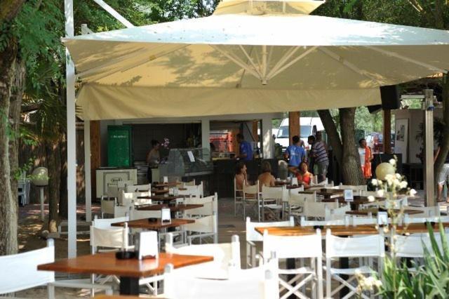 Holiday Center Valdor Кавалино-Трепорти Екстериор снимка