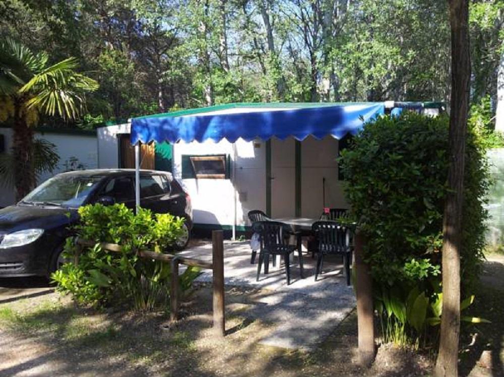 Holiday Center Valdor Кавалино-Трепорти Екстериор снимка