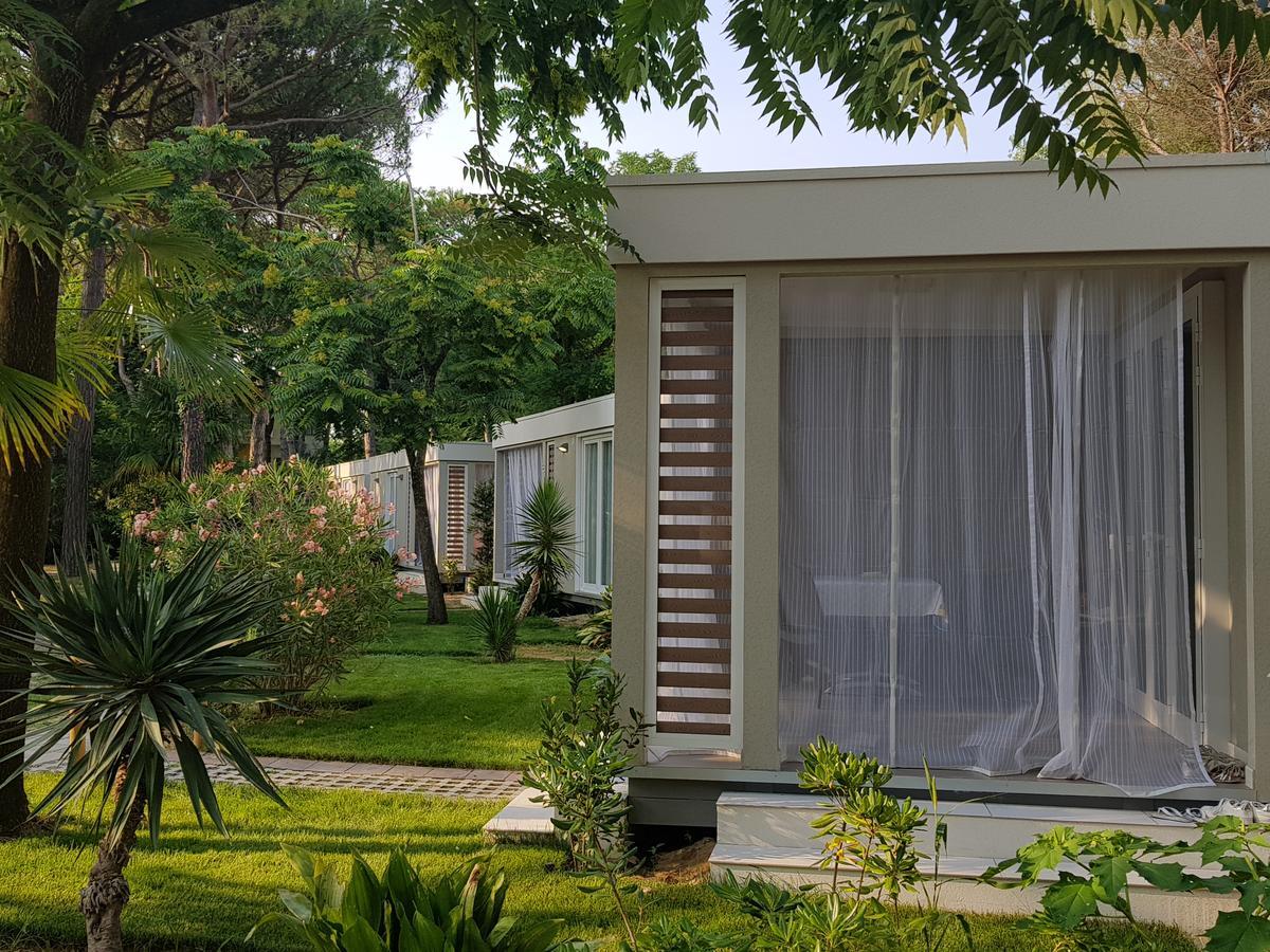 Holiday Center Valdor Кавалино-Трепорти Екстериор снимка