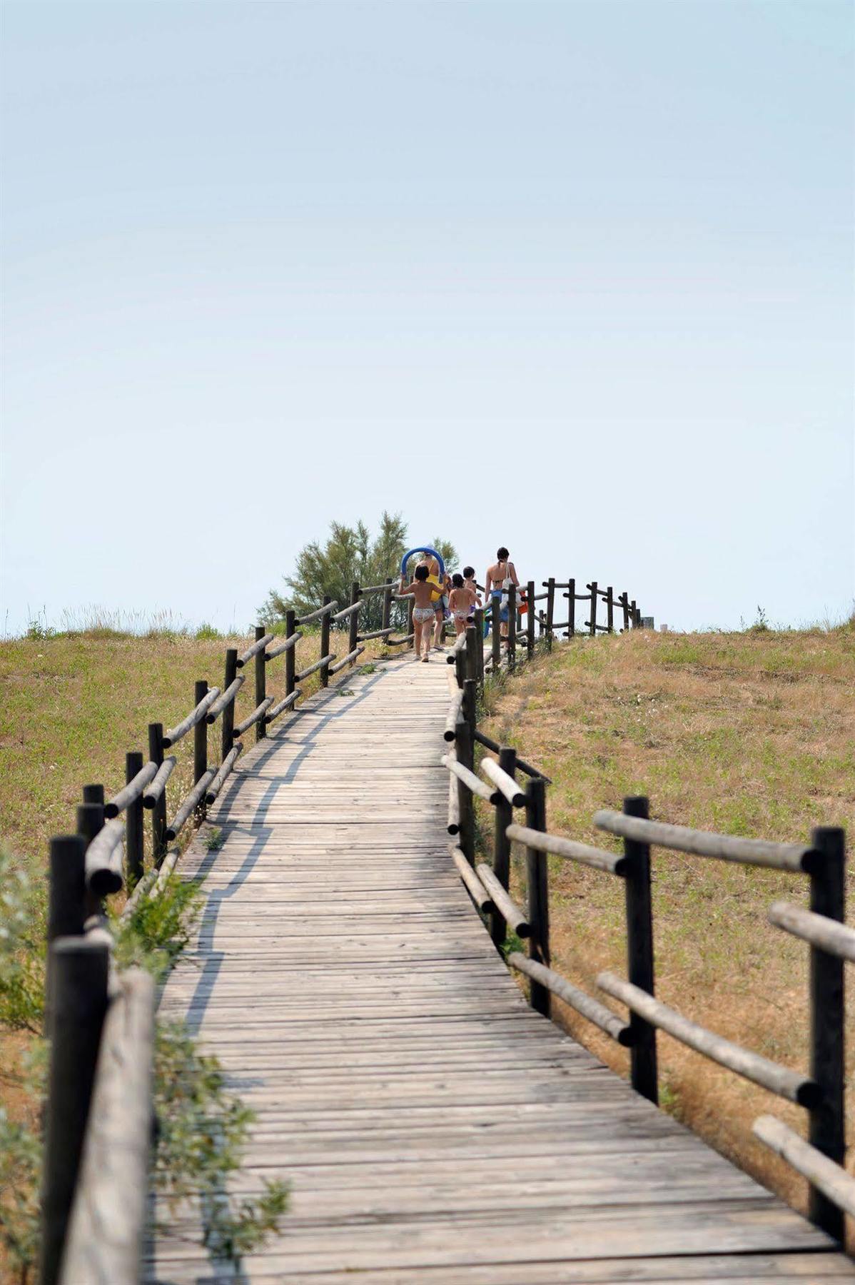 Holiday Center Valdor Кавалино-Трепорти Екстериор снимка